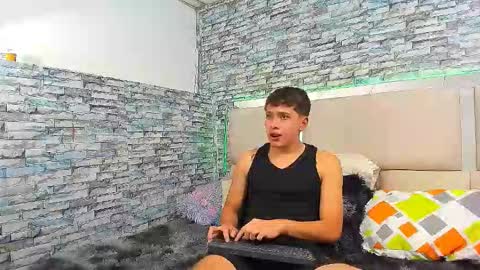 julian online show from 09.20.25