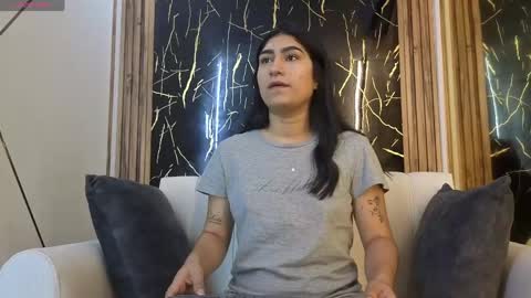 juliana23_pm online show from 04.15.26