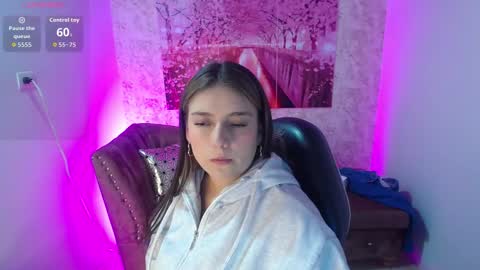 juliana_diamond_ online show from 02.04.26