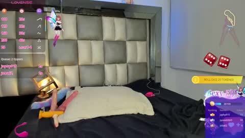 juliana_js_ online show from 02.26.25