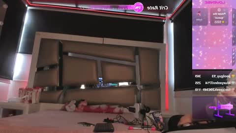 juliana_js_ online show from 10.23.25