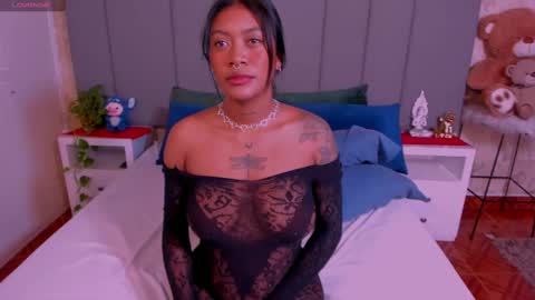 juli online show from 01.30.25