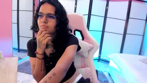 julianne_7 online show from 02.28.26