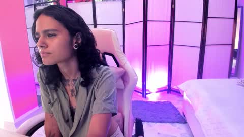 julianne_7 online show from 03.02.26