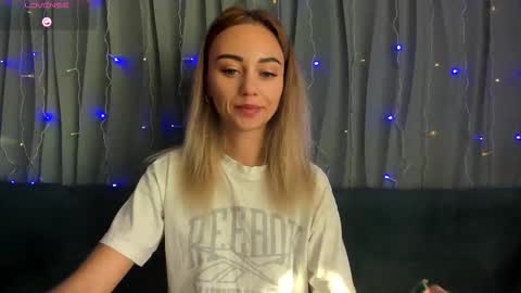 Yulya online show from 10.23.25