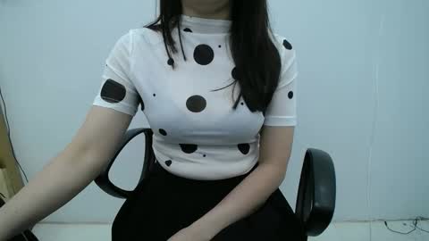 julie9x online show from 12.21.25