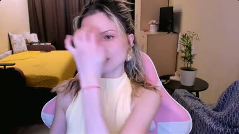 Julie online show from 04.01.26