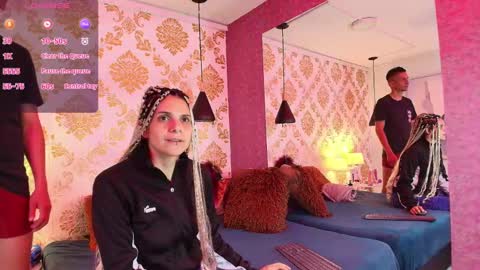 Snapshot of julie_tommy chatting on 02.06.25 Julie and Tommy. online show from 02.06.25