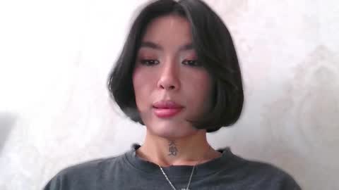 julie_turner_ online show from 10.24.25