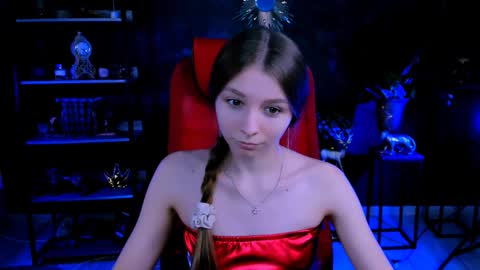 Snapshot of juliedaniel chatting on 09.16.25 juliedaniel online show from 09.16.25