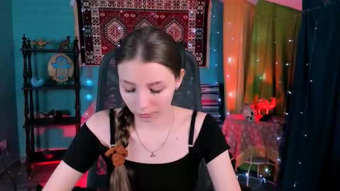 juliedaniel online show from 02.03.26