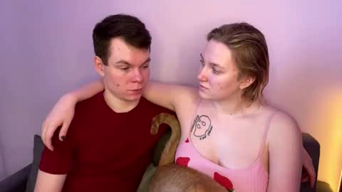 Julie and Thomas online show from 02.18.26