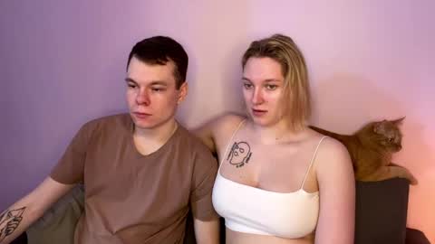 Julie and Thomas online show from 03.29.26