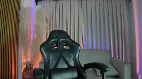 Julien online show from 01.12.26