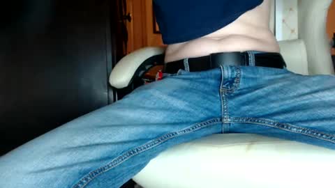 Snapshot of juliet_whiskey_foxtrot chatting on 10.07.25 Juliet Whiskey Foxtrot online show from 10.07.25