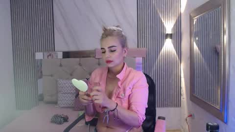 julieta__fox_ online show from 02.07.26