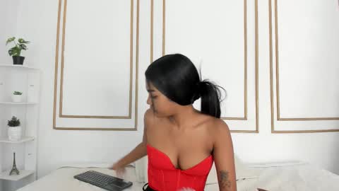 Juli online show from 03.29.26