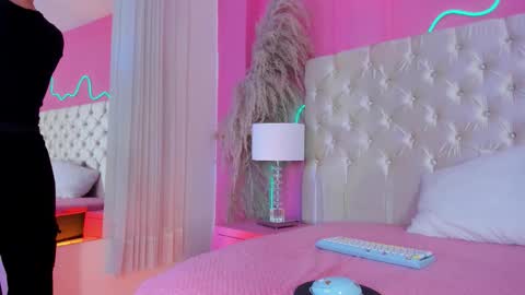 Julieta  online show from 03.31.26