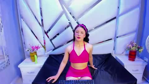 Julieta online show from 11.12.25