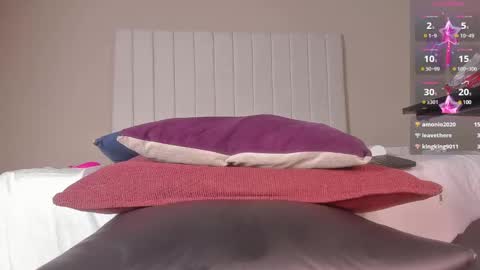 Julieta  IG juietaflower06 online show from 02.17.25