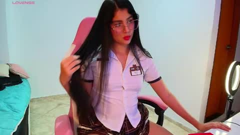 julieta_rose19 online show from 04.20.26