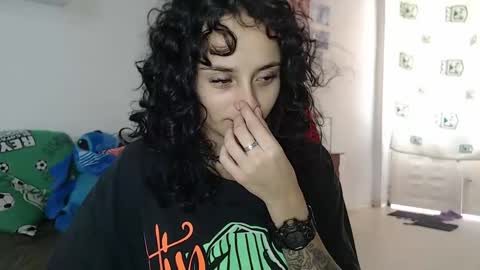 Julieta Jaguar online show from 12.04.24