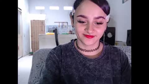 Julieta Jaguar online show from 04.27.26