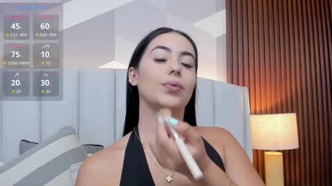 Julieta Santos online show from 02.06.26