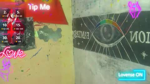 Julieth Wolf online show from 10.15.25