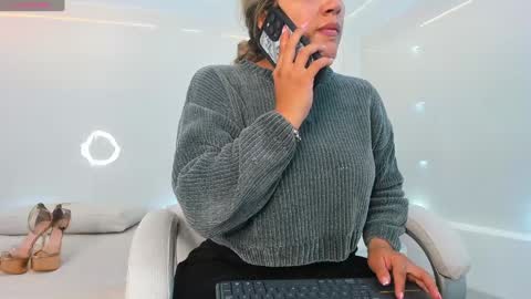 Julietha online show from 02.04.25