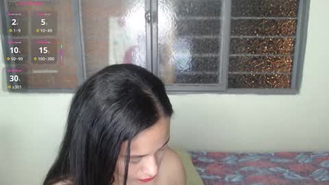 Snapshot of juliethserna chatting on 11.18.25 juliethserna online show from 11.18.25