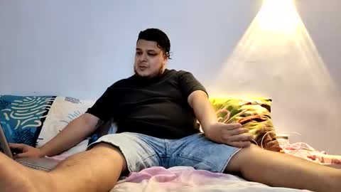 Snapshot of julietta_max chatting on 03.17.26 julietta max online show from 03.17.26