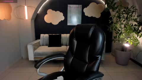 JULIETTA online show from 02.02.25