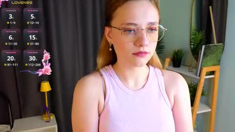 Mia online show from 11.24.25