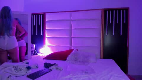 Juli online show from 02.26.26