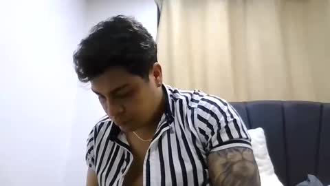 julirodriguez online show from 10.15.25