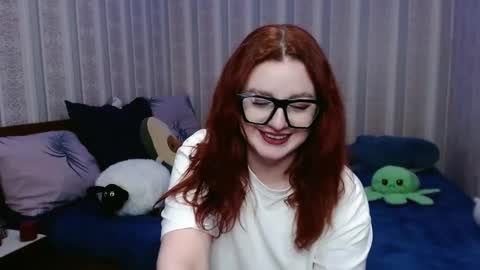 Snapshot of julithlally chatting on 12.29.24 Julith online show from 12.29.24
