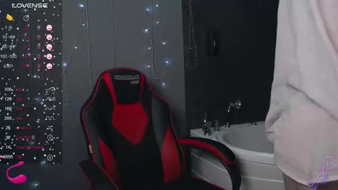 Snapshot of juliyamayers chatting on 01.08.25 JuliyaMayers online show from 01.08.25