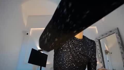 jullian online show from 04.06.26