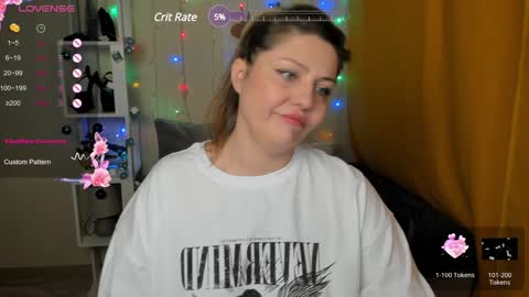 Snapshot of jully_rox chatting on 12.06.24 Jully online show from 12.06.24