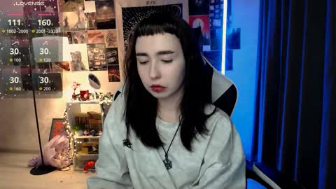 Baroness Von Cringe online show from 09.11.25