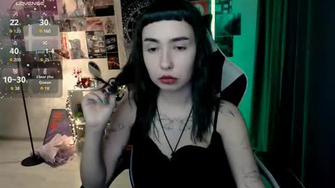 Baroness Von Cringe online show from 09.22.25