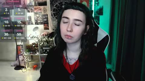 Baroness Von Cringe online show from 11.15.25