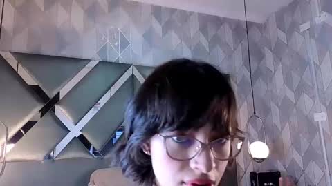 Snapshot of junecollins chatting on 02.06.26 junecollins online show from 02.06.26