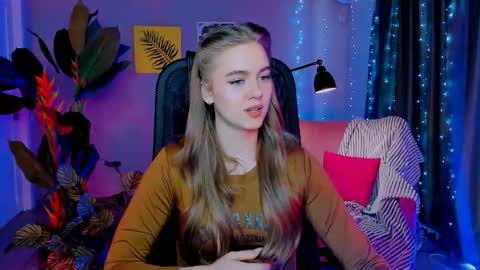 junewoods online show from 03.14.26