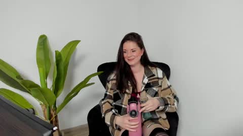 Bonnie online show from 05.12.26