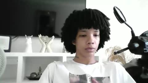 junior_thegoldenboy online show from 05.17.26