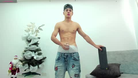 Junior online show from 12.18.24