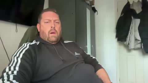 Junky online show from 11.17.25