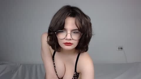 JunneWers online show from 02.22.25